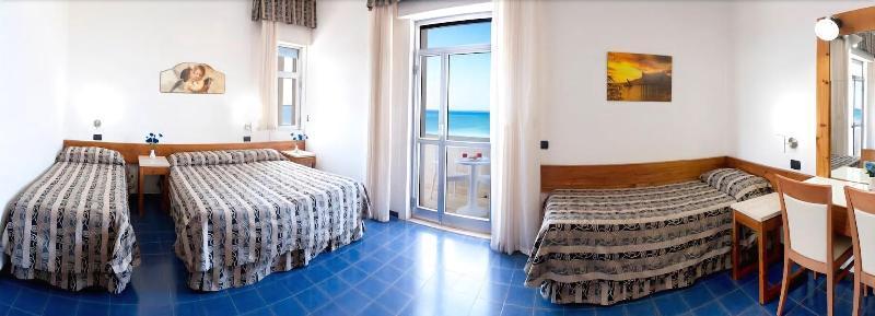 Hotel Blu Porto Cesareo Kültér fotó