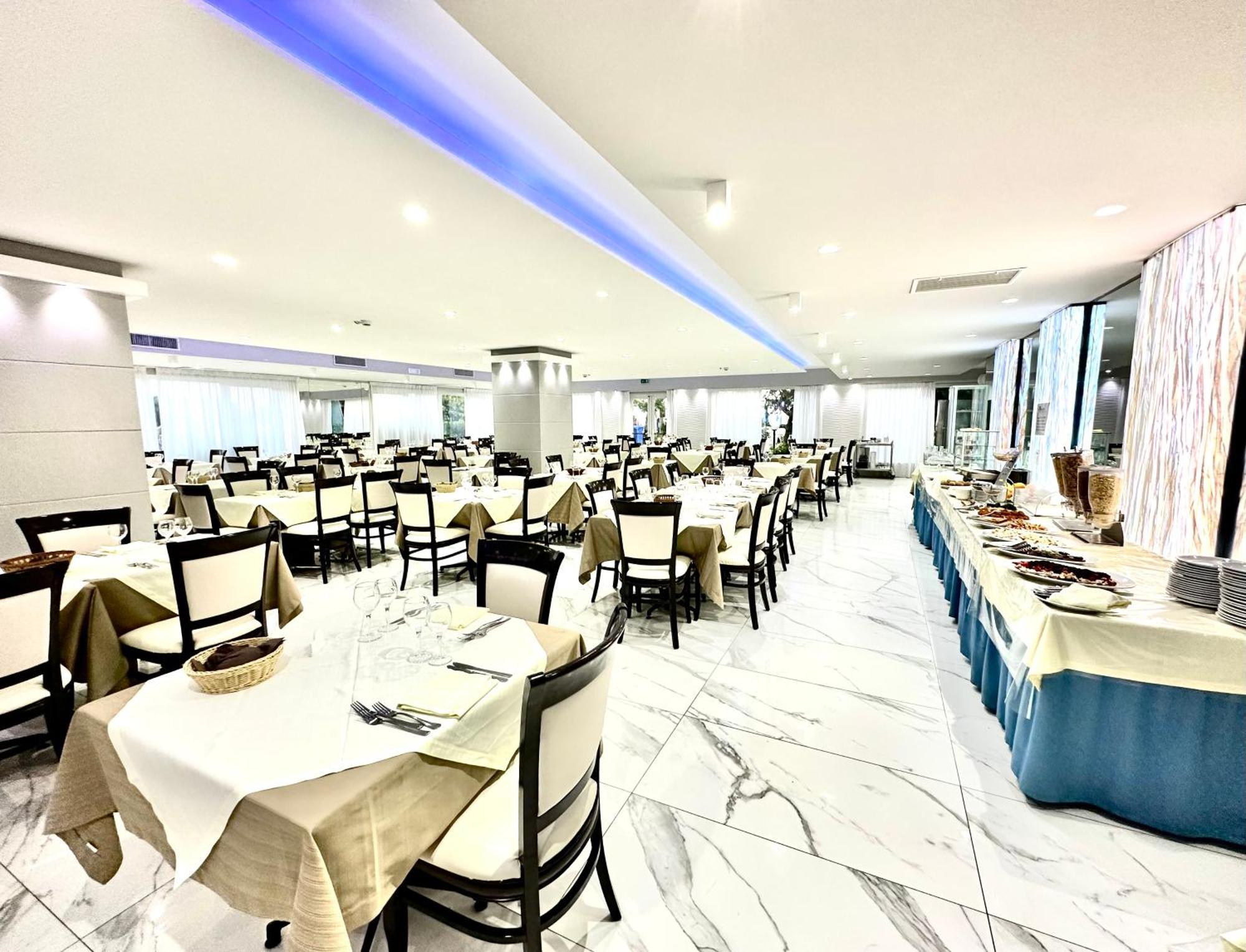 Hotel Blu Porto Cesareo Kültér fotó